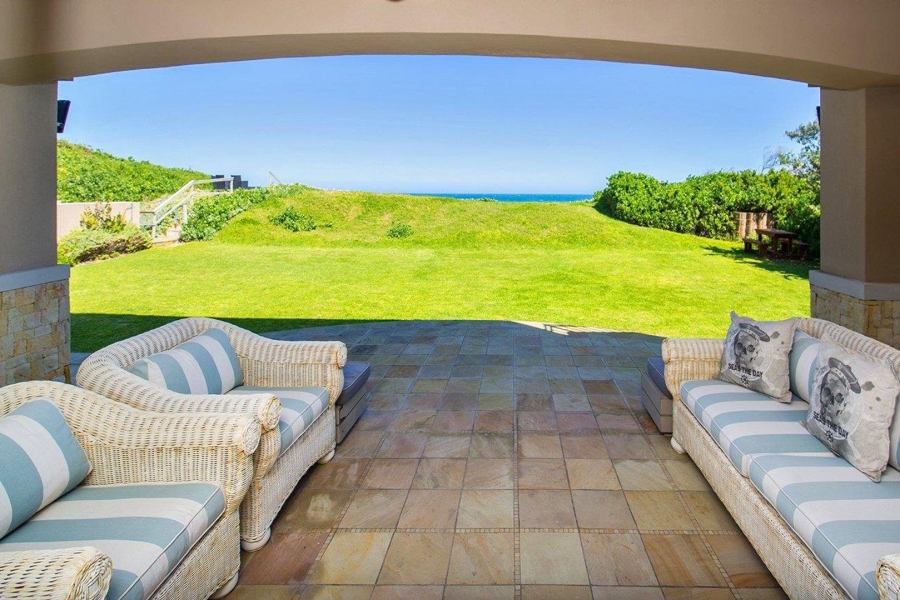 6 Bedroom Property for Sale in Myoli Beach Western Cape